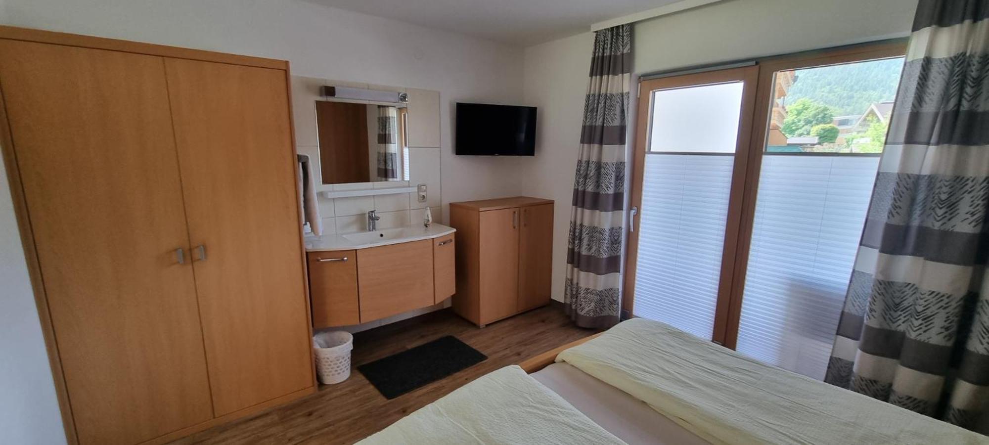 Bed & Breakfast Haus Kirchmaier *